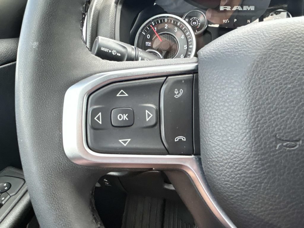 Used 2025 RAM 1500 Big Horn AWD/4WD image 25