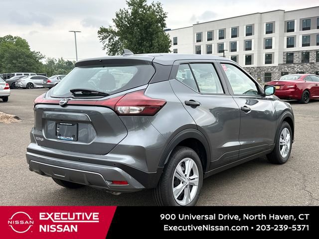 Used 2025 Nissan Kicks Play S FWD image 2