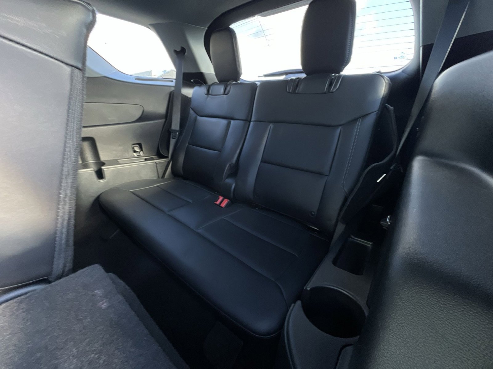 Certified 2022 Ford Explorer XLT w/ Equipment Group 202A image 25