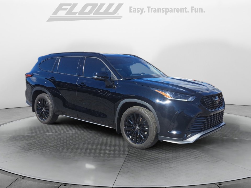 Used 2024 Toyota Highlander XSE FWD video 1