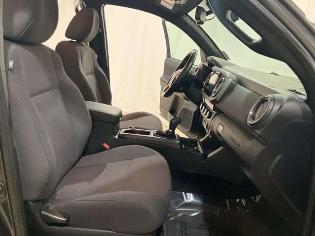Used 2019 Toyota Tacoma TRD Off-Road w/ Technology Package image 23