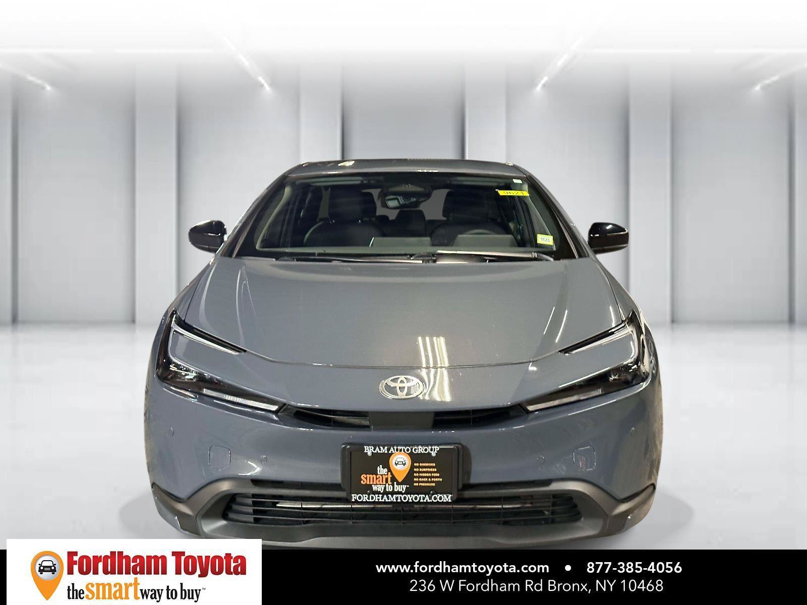 Certified 2024 Toyota Prius LE AWD/4WD image 8