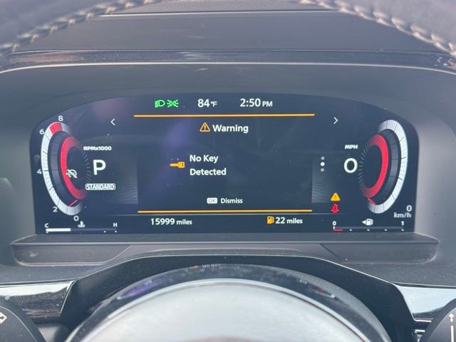 Used 2024 Nissan Pathfinder Platinum image 18