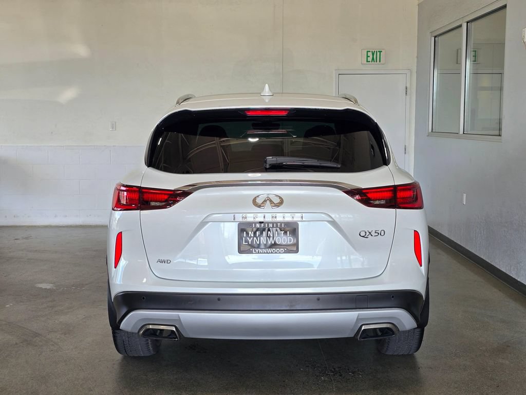Certified 2023 INFINITI QX50 Luxe AWD/4WD image 5
