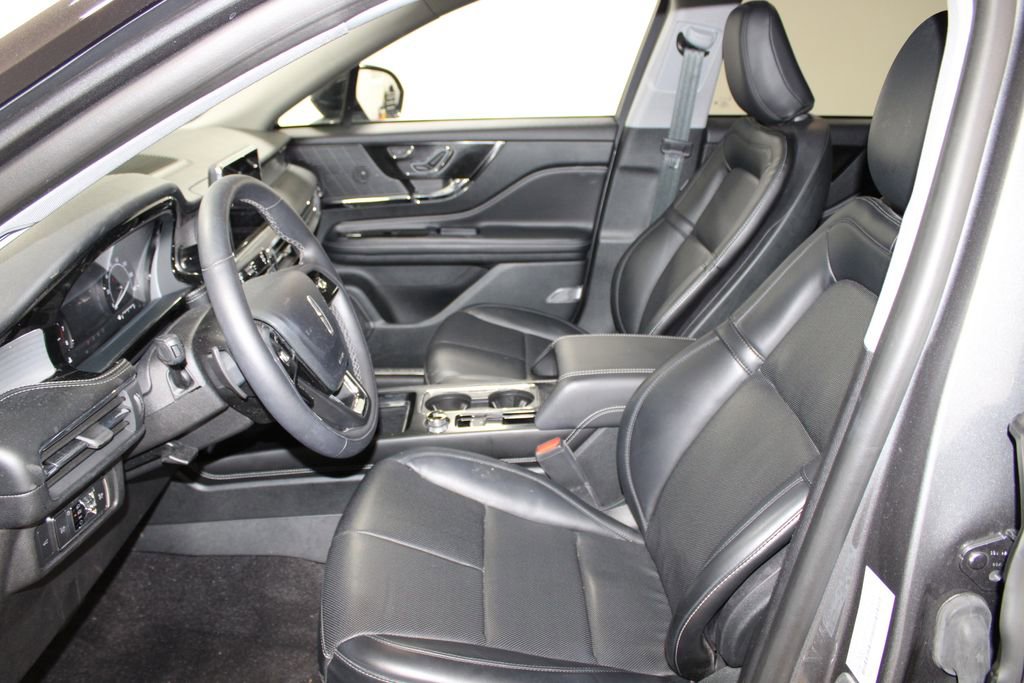 Used 2022 Lincoln Corsair FWD w/ Equipment Group 101A image 17