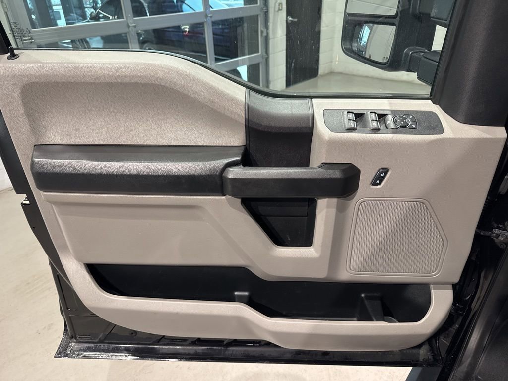 Used 2019 Ford F350 XL w/ Power Equipment Group image 23