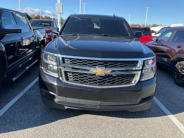 Used 2019 Chevrolet Suburban LT video 2