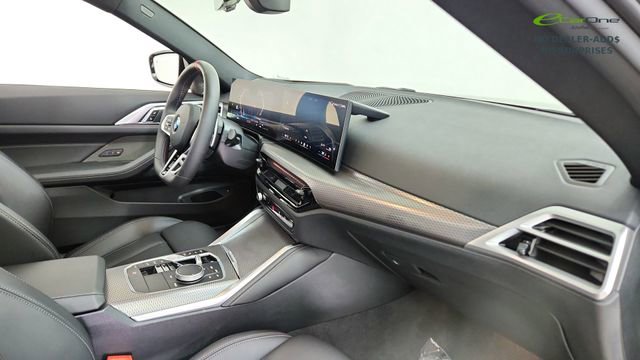 Used 2026 BMW M440i Coupe image 20