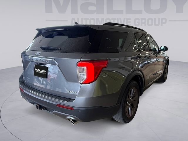 Used 2023 Ford Explorer XLT w/ Equipment Group 202A image 5