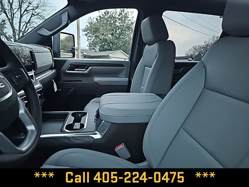 New 2026 GMC Sierra 2500 SLT image 9