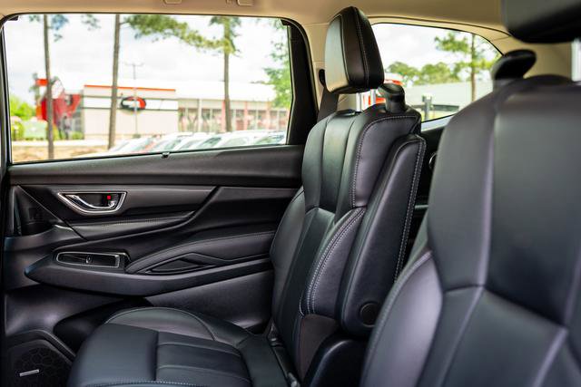Certified 2023 Subaru Ascent Limited w/ Technology Package image 27