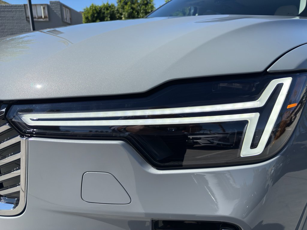 New 2026 Volvo XC90 T8 Ultra w/ Protection Package Premier image 9