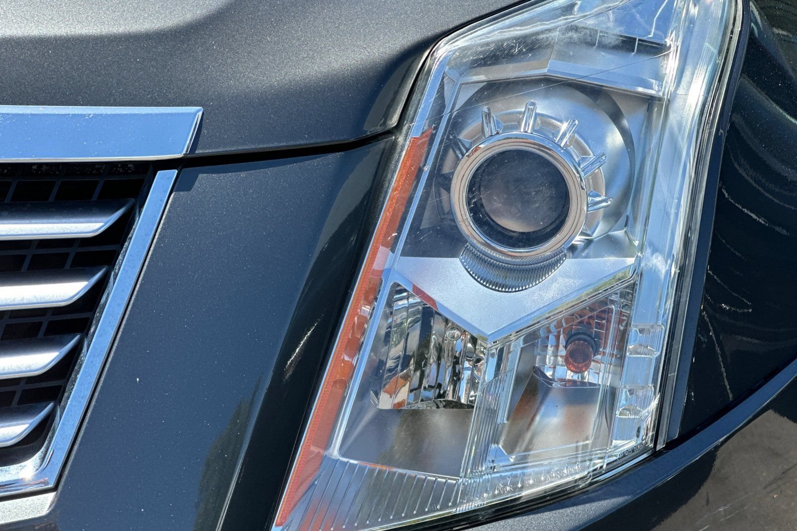 Used 2016 Cadillac SRX FWD image 46