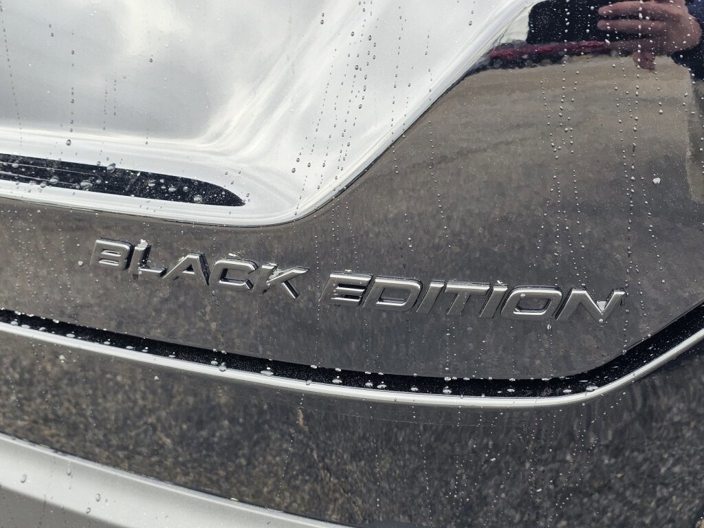 New 2026 Honda Pilot Black Edition image 10