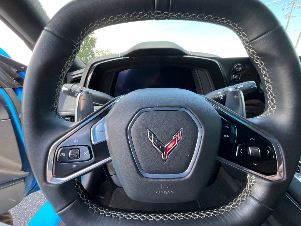 Used 2022 Chevrolet Corvette Stingray Coupe w/ Z51 Performance Package image 17