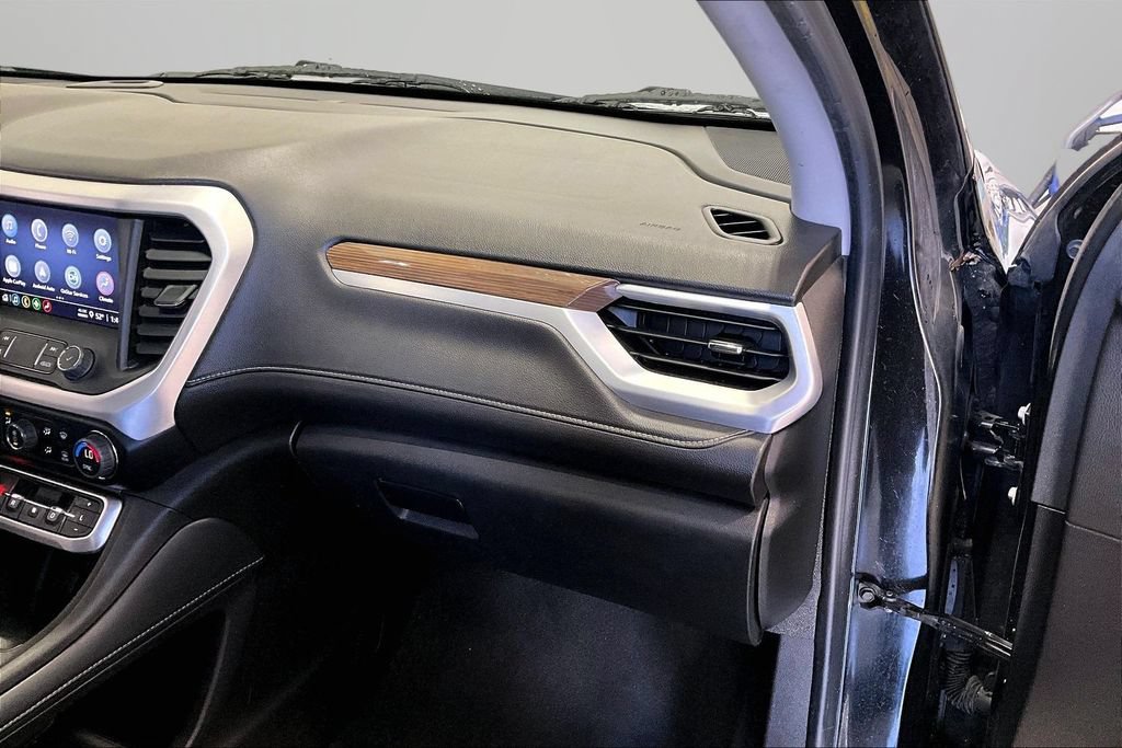 Used 2023 GMC Acadia SLE w/ Driver Convenience Package FWD image 26
