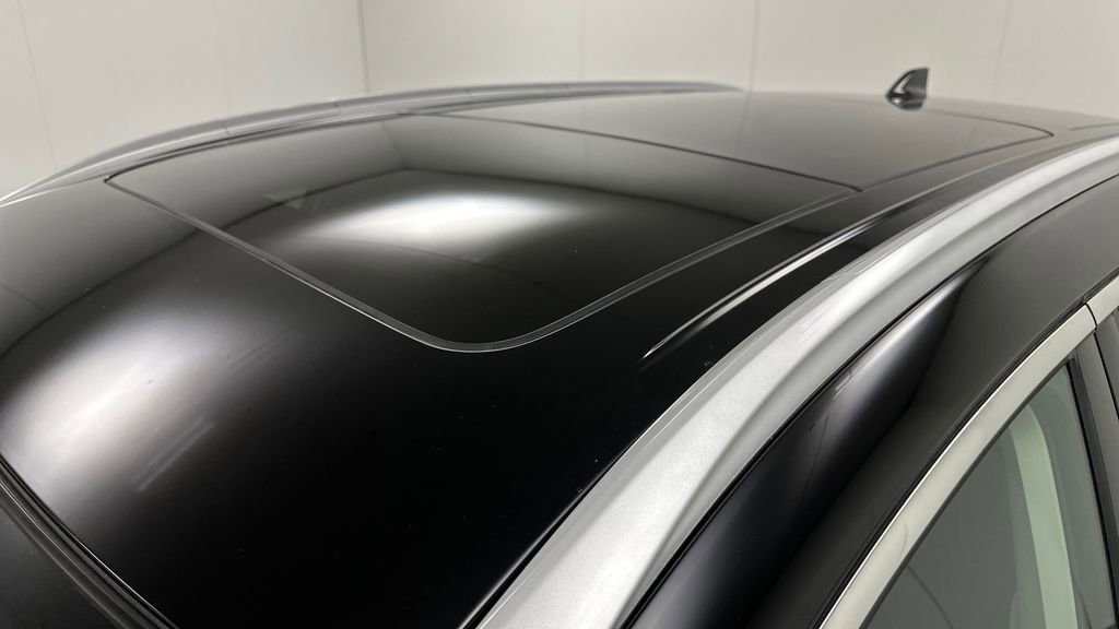 Used 2023 Nissan Murano Platinum w/ Cargo Package image 12