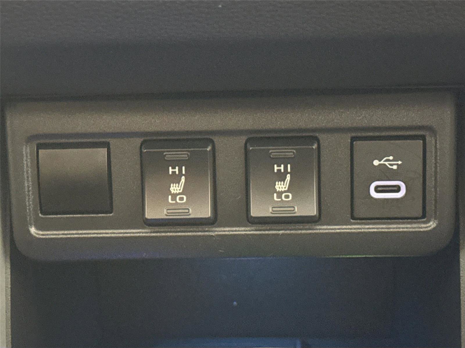 Certified 2023 Toyota Corolla Cross XLE w/ Convenience Package image 8