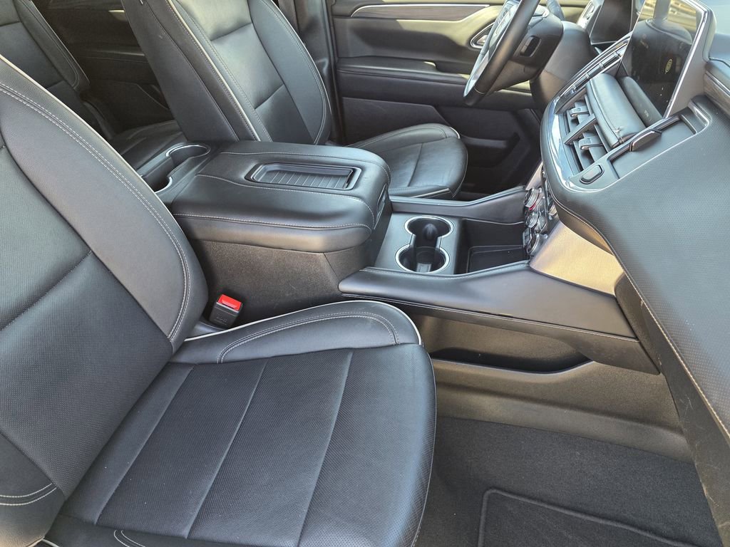 Used 2024 GMC Yukon SLT image 10
