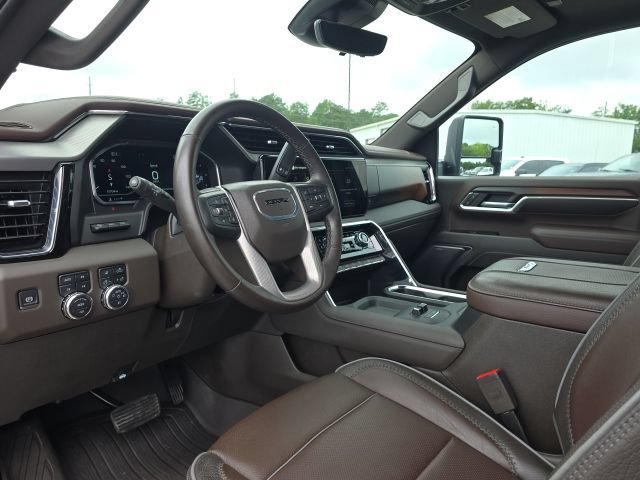 Used 2025 GMC Sierra 2500 Denali w/ Denali Reserve Package AWD/4WD image 25