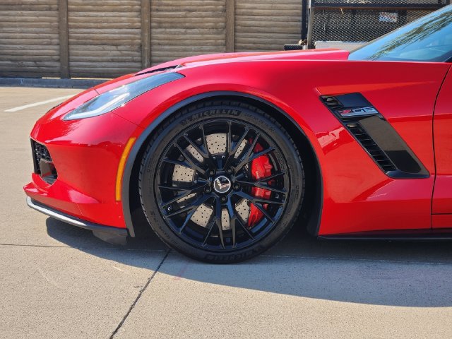 Used 2017 Chevrolet Corvette Z06 RWD image 15