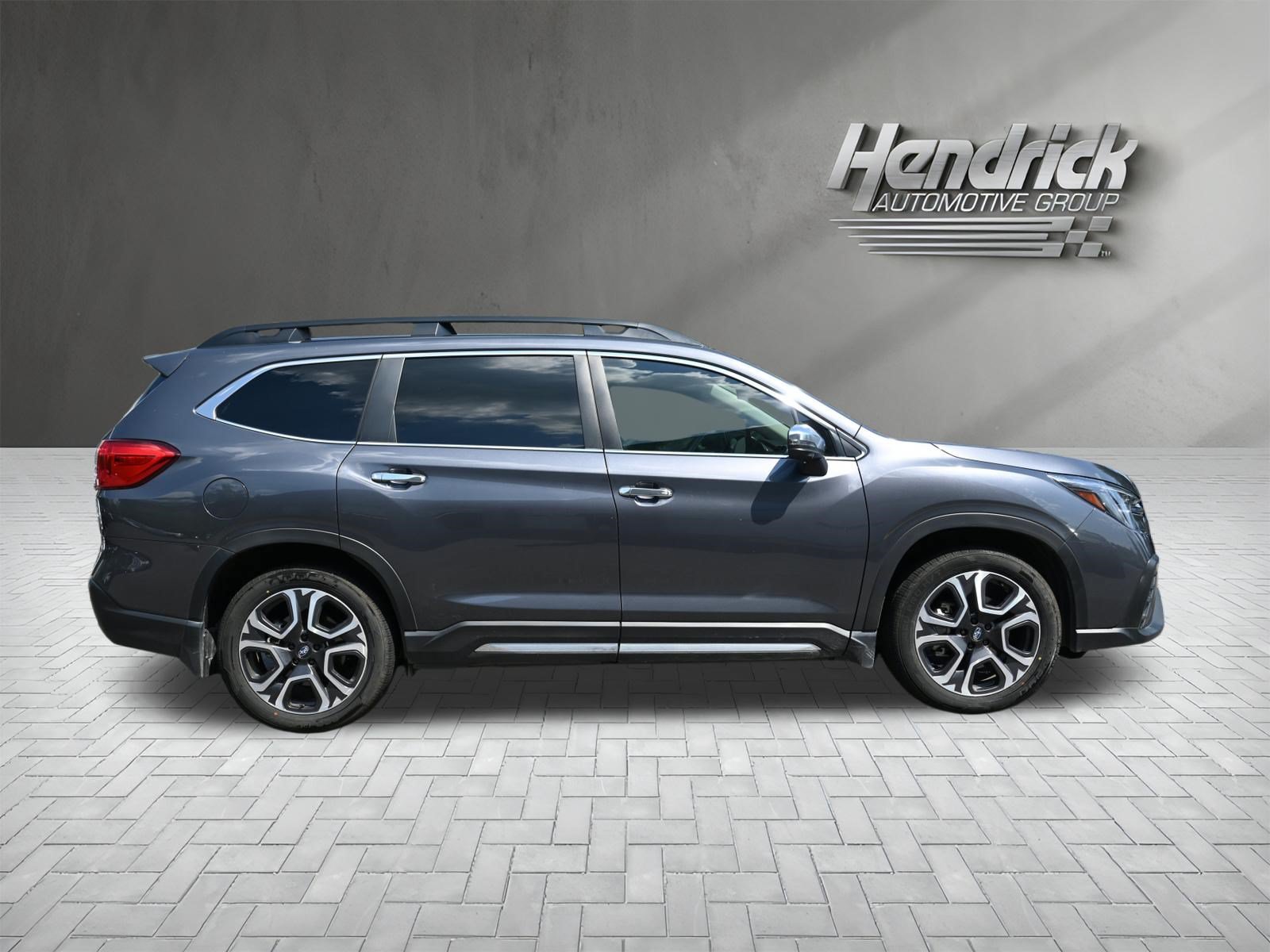 Used 2023 Subaru Ascent Touring AWD/4WD image 10
