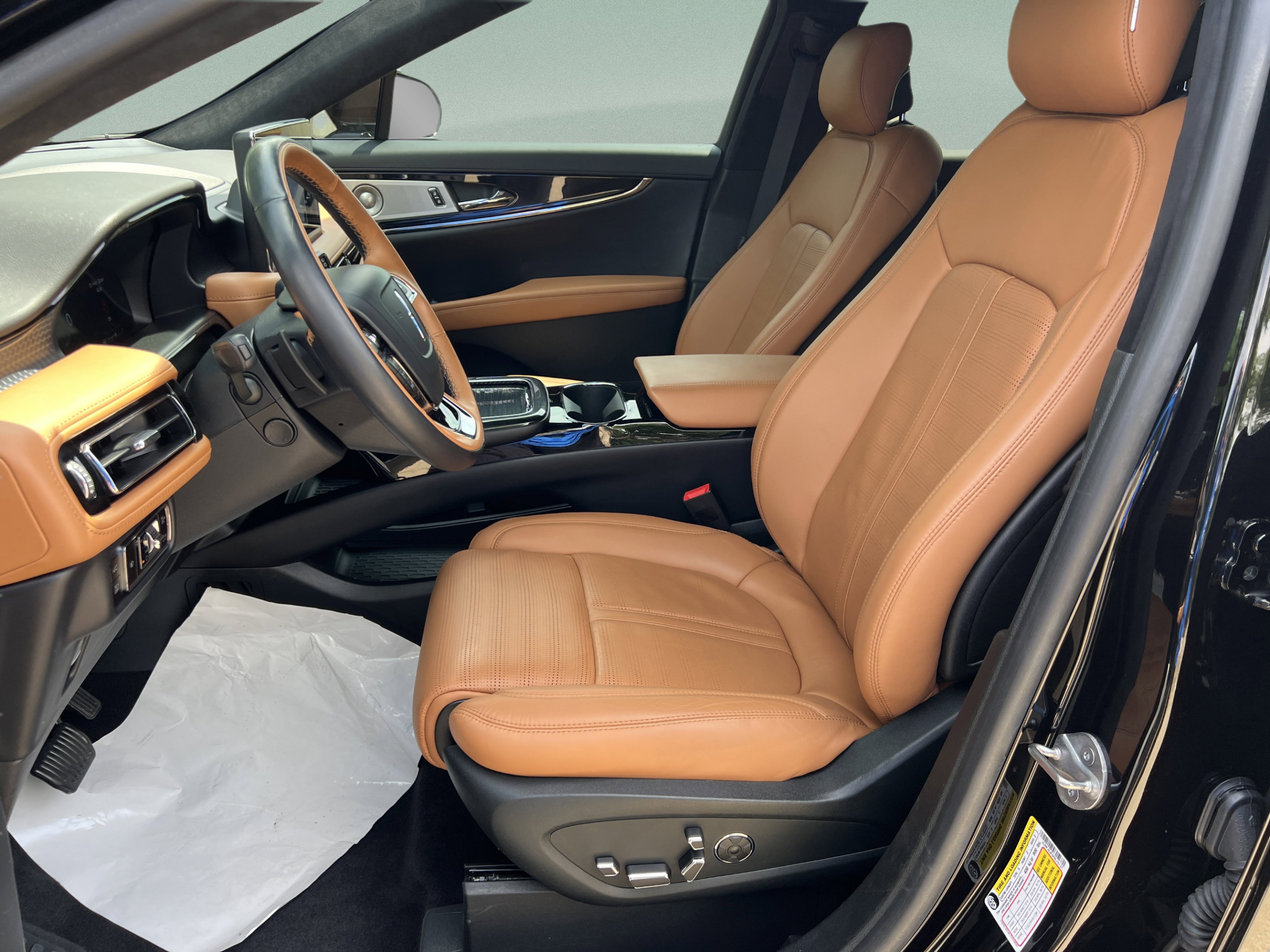 Certified 2023 Lincoln Nautilus Black Label w/ Cargo Utility Package AWD/4WD image 21