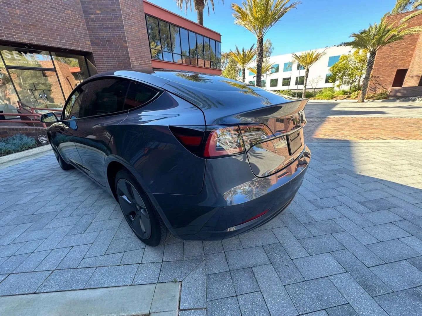 Used 2023 Tesla Model 3 Standard Range RWD image 7