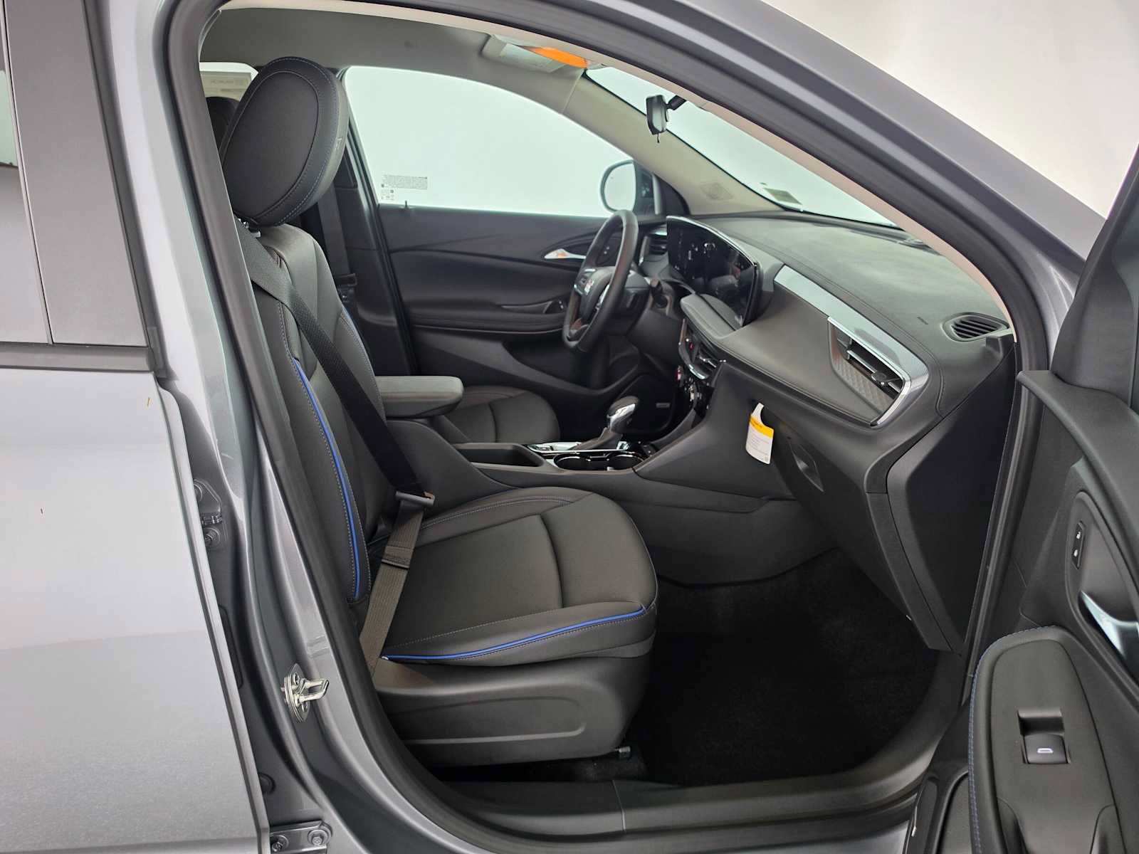 New 2026 Buick Encore GX Sport Touring w/ Advanced Technology Package FWD image 10