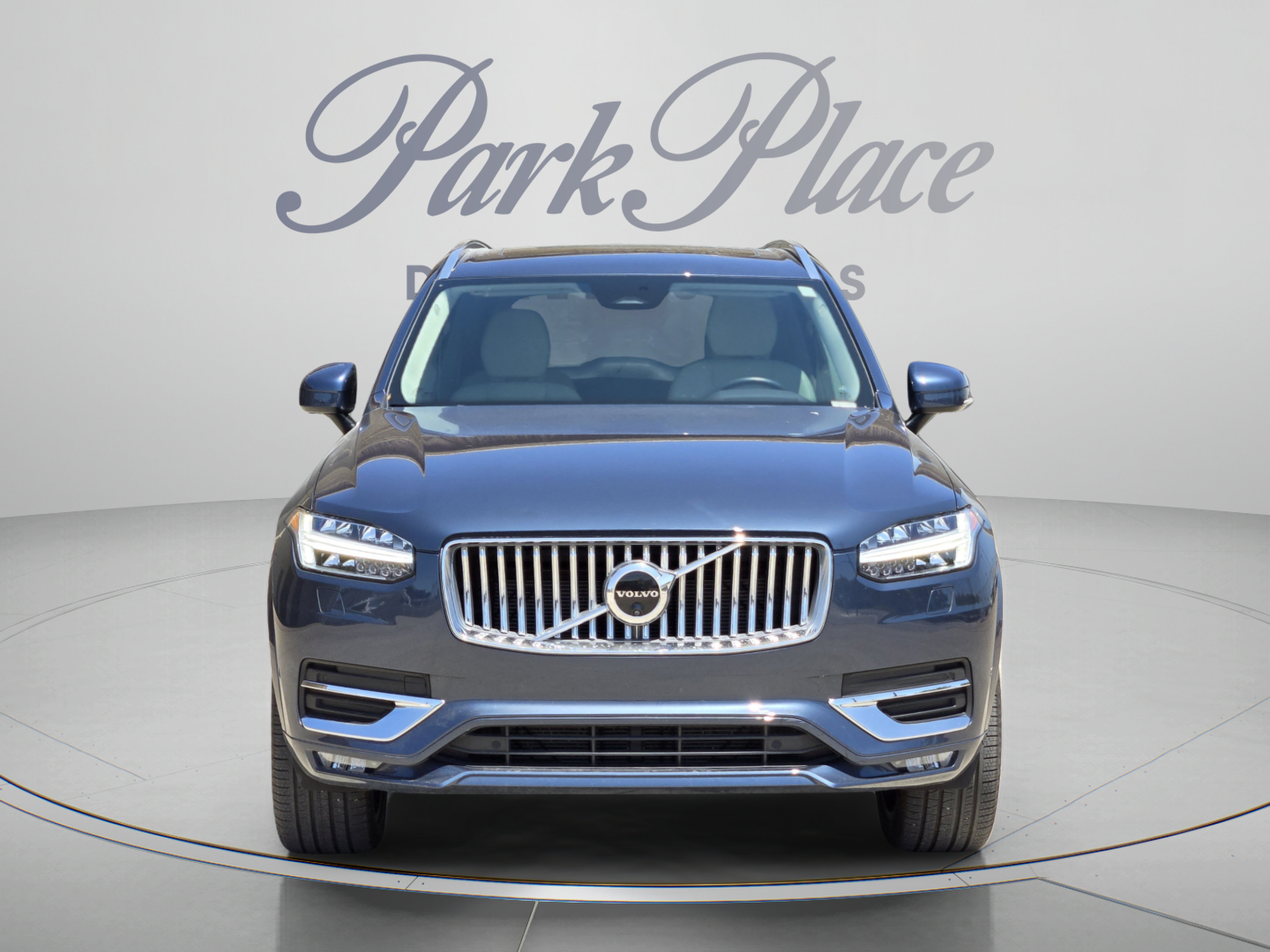 Used 2024 Volvo XC90 B6 Plus w/ Protection Package Premier AWD/4WD image 9