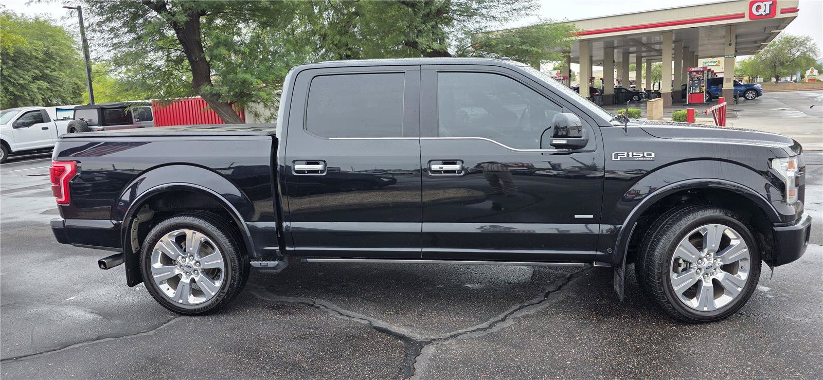 Used 2016 Ford F150 Limited AWD/4WD image 4