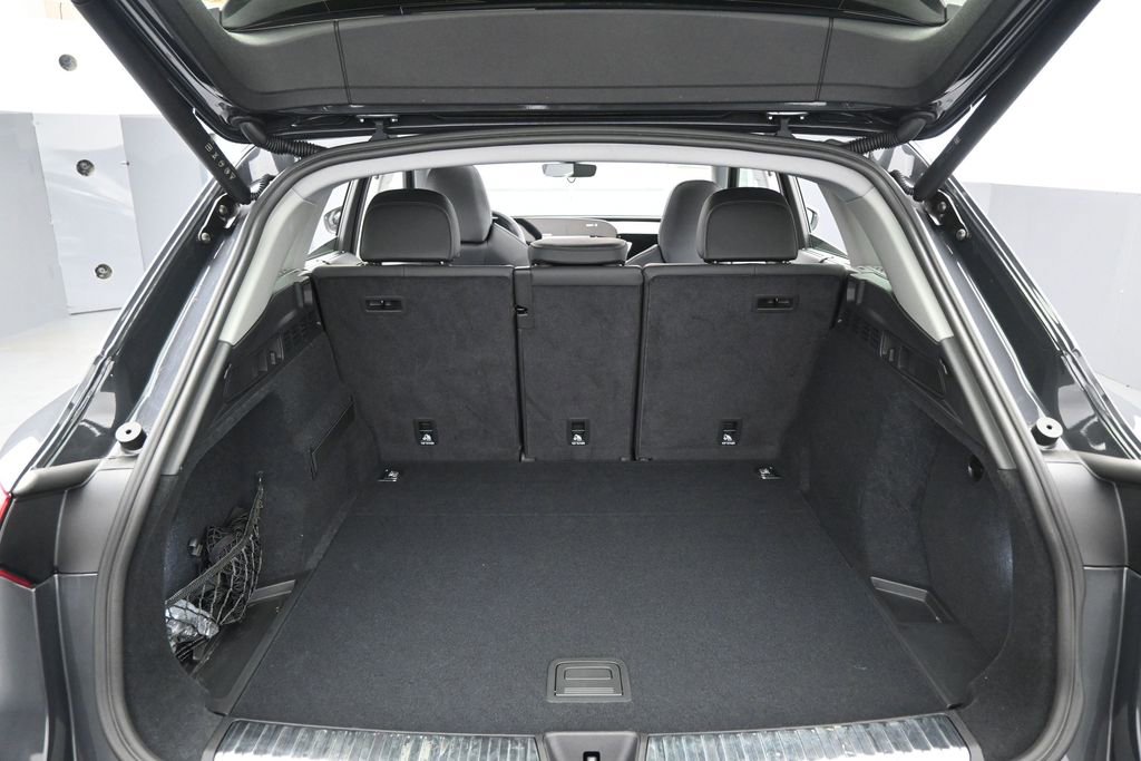 Used 2025 Audi Q5 Premium Plus w/ Premium Plus AWD/4WD image 28
