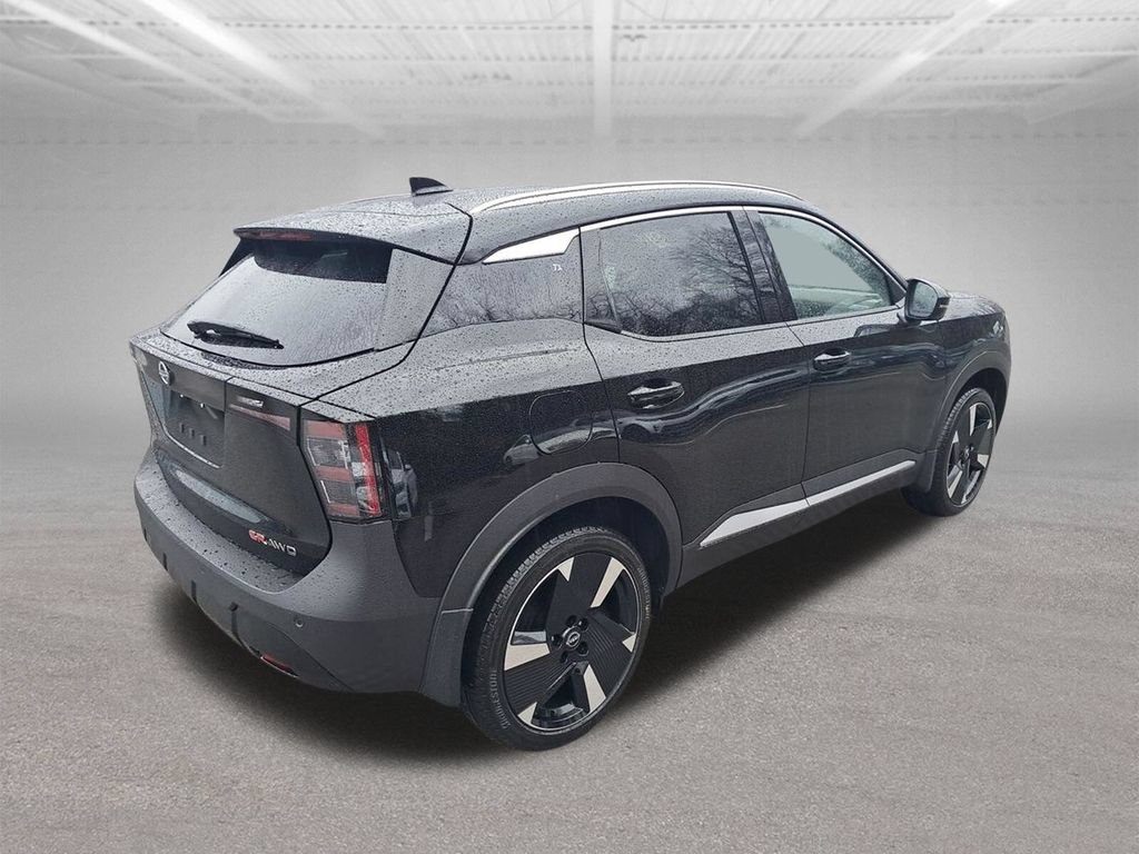 New 2026 Nissan Kicks SR w/ SR Premium Package AWD/4WD image 5