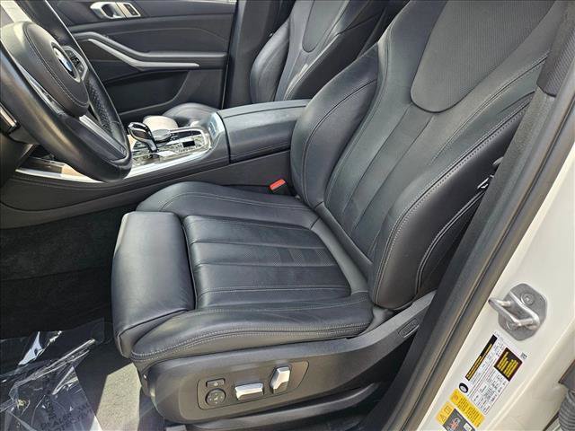Used 2022 BMW X5 sDrive40i w/ M Sport Package RWD image 15