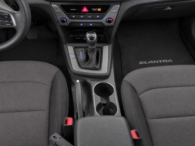 Used 2018 Hyundai Elantra SEL w/ Cargo Package FWD image 12