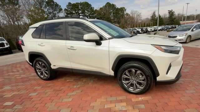 Used 2022 Toyota RAV4 Limited AWD/4WD image 3