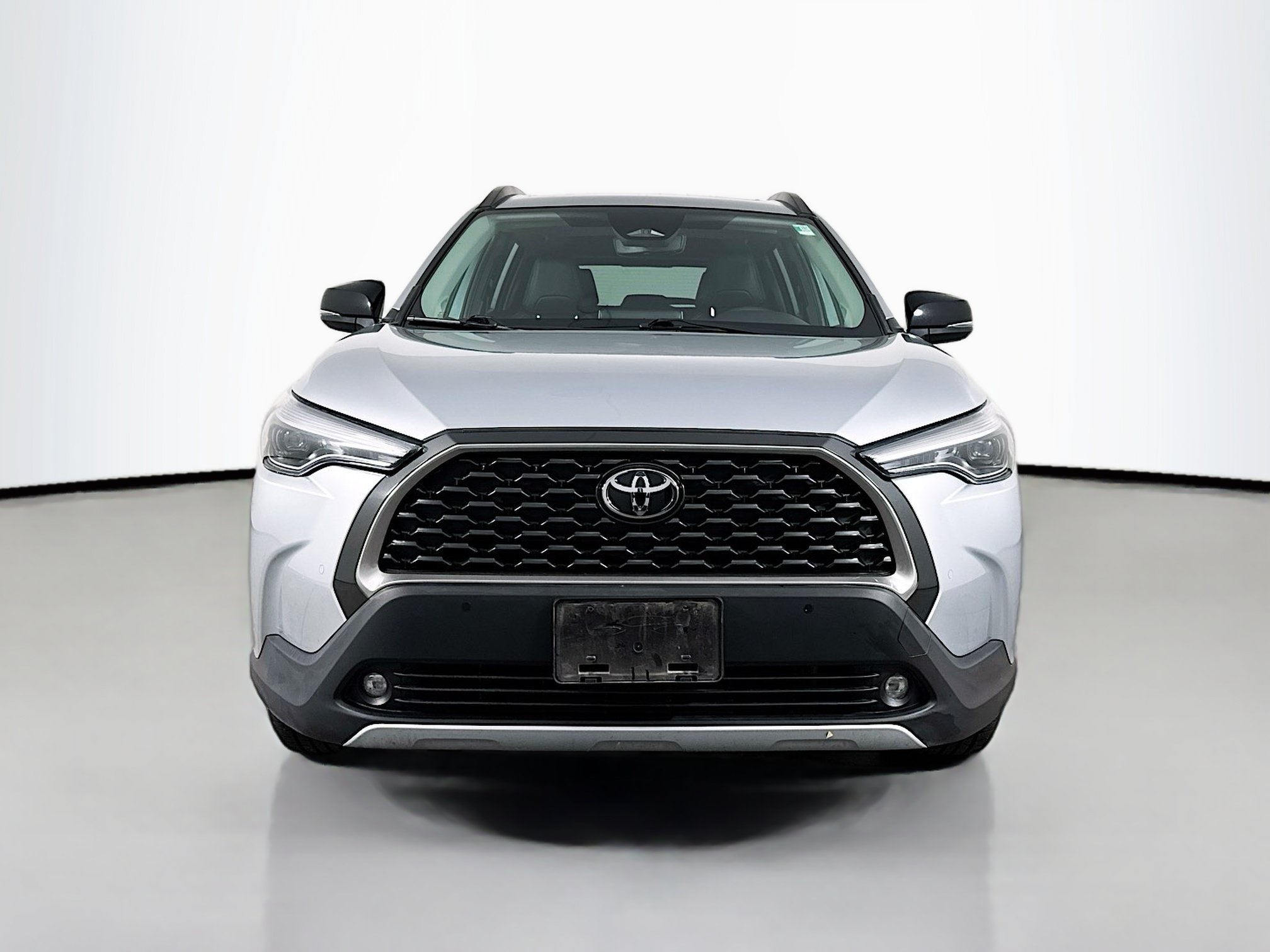 Certified 2025 Toyota Corolla Cross XLE w/ Convenience Package AWD/4WD image 2