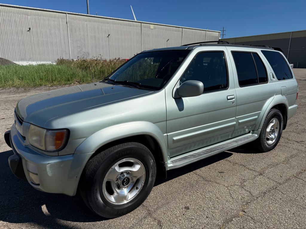 Used 2000 INFINITI QX4 4WD image 7