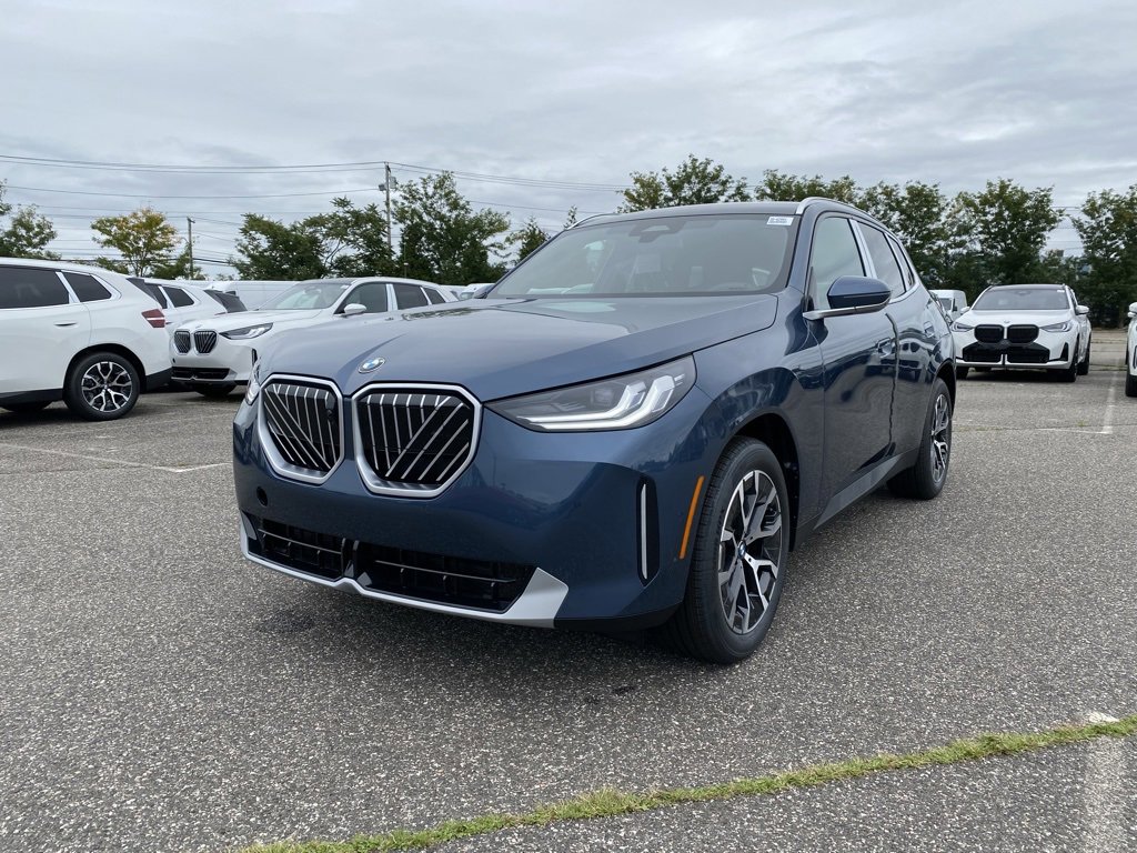 New 2026 BMW X3 xDrive30 w/ Premium Package