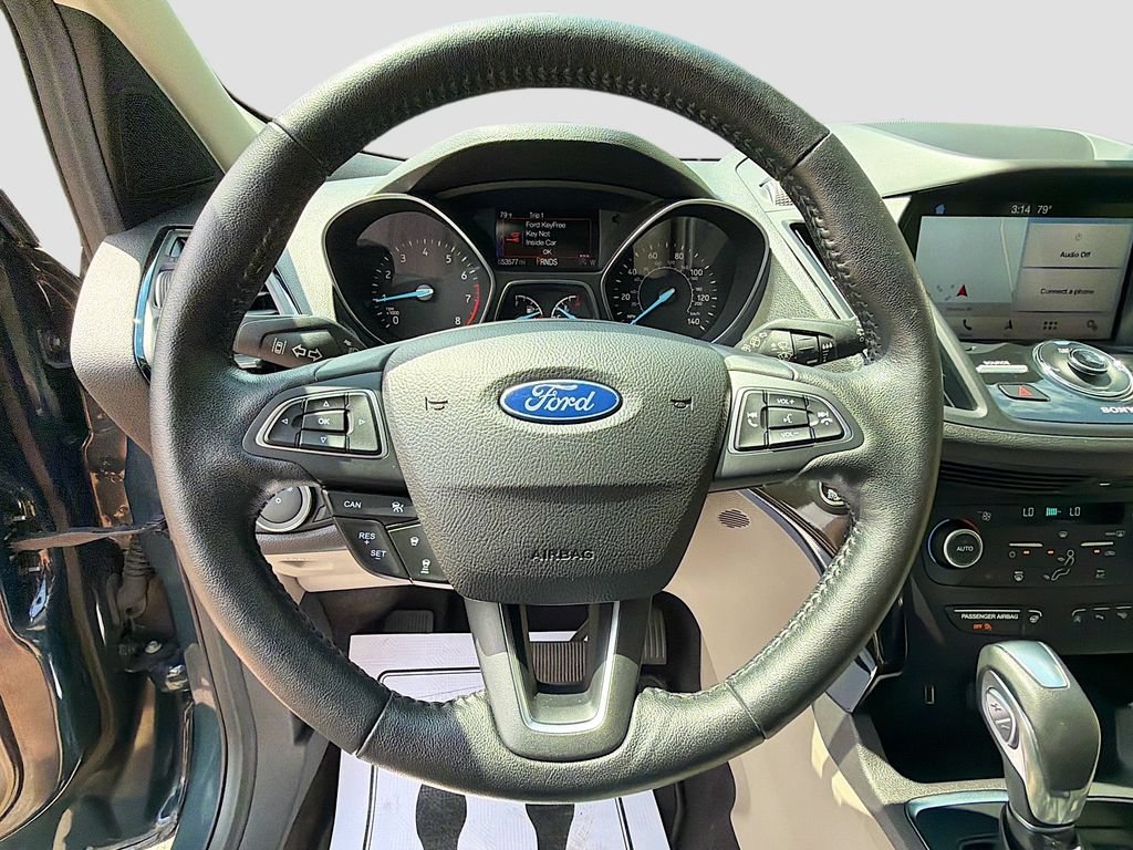 Used 2019 Ford Escape Titanium AWD/4WD image 11