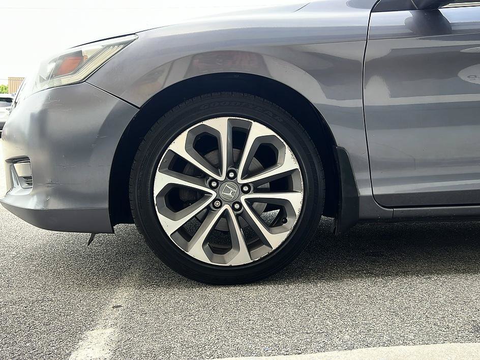 Used 2014 Honda Accord Sport image 21