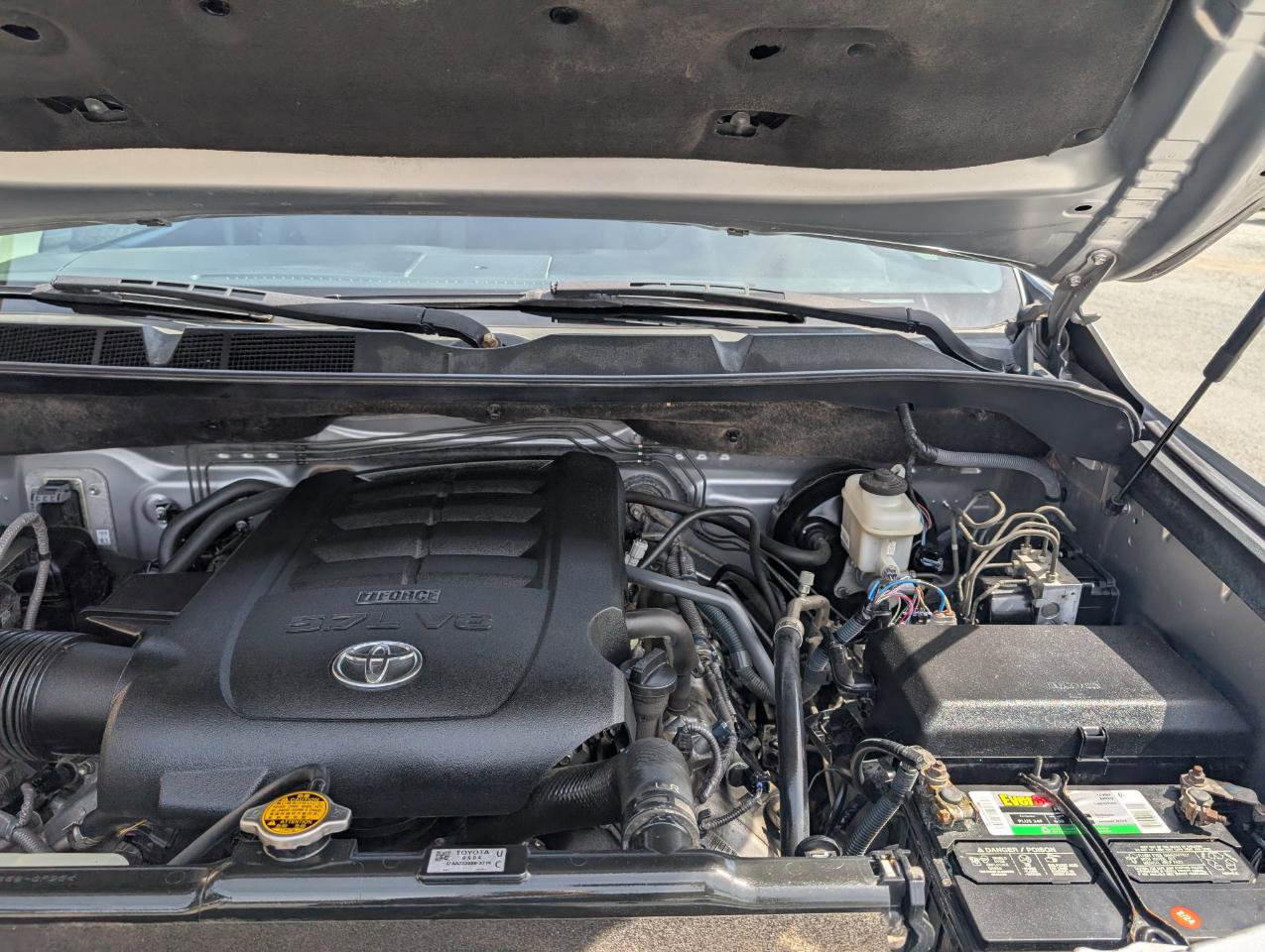 Used 2017 Toyota Tundra SR5 w/ SR5 Upgrade Package image 25