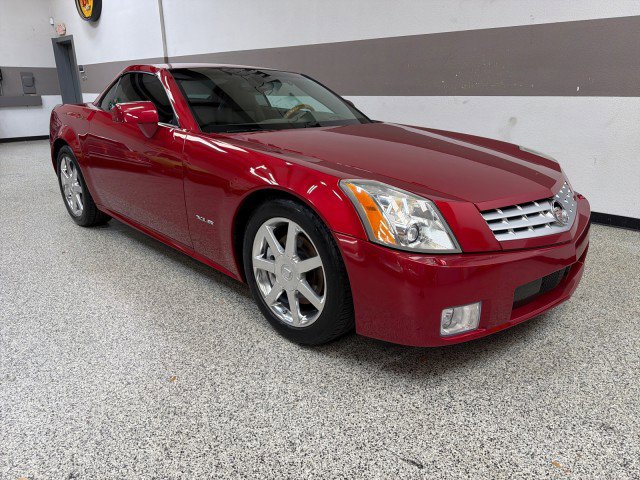 Used 2004 Cadillac XLR image 25