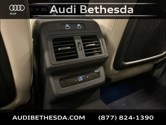 Certified 2025 Audi Q5 Premium Plus w/ Premium Plus AWD/4WD image 24