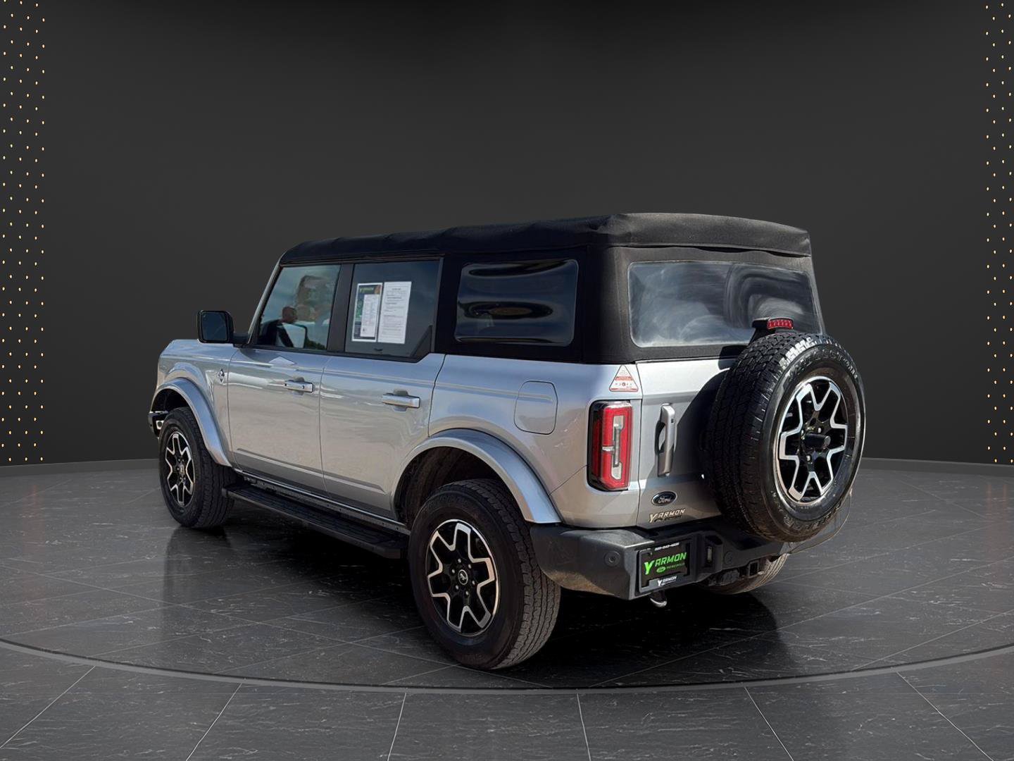 Used 2021 Ford Bronco Outer Banks AWD/4WD image 3