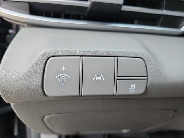Used 2021 Hyundai Elantra SEL FWD image 28