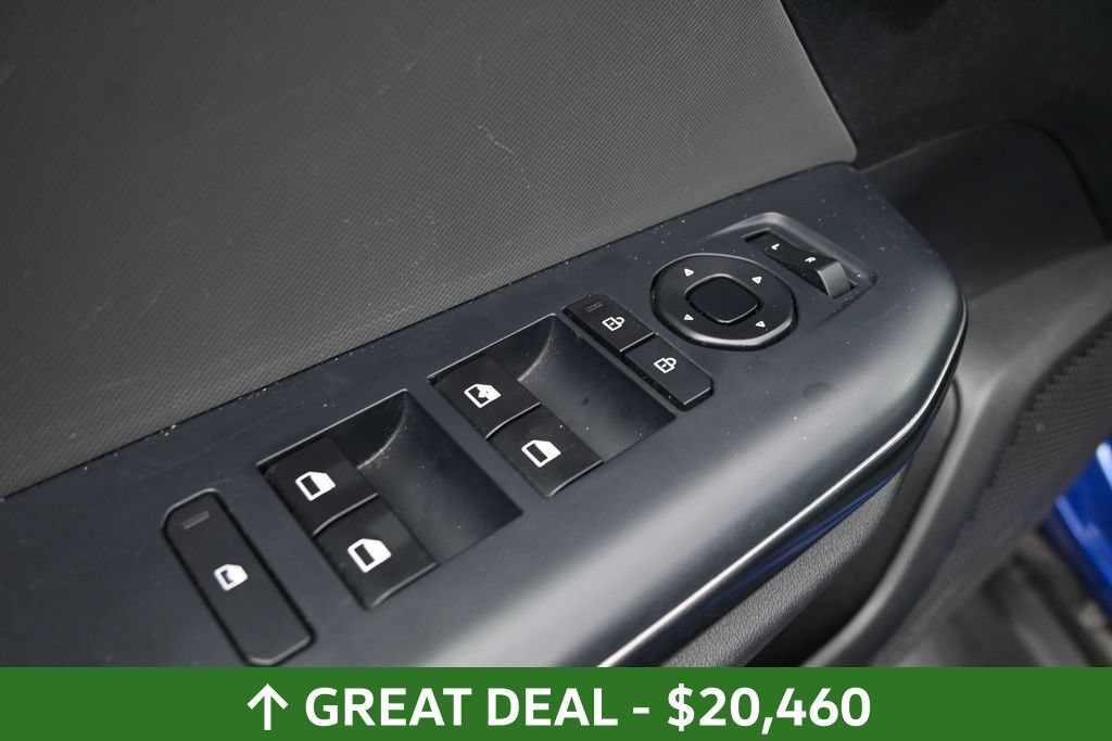 Used 2025 Kia K4 FWD image 18