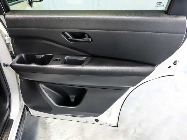 Used 2023 Nissan Pathfinder Rock Creek AWD/4WD image 30