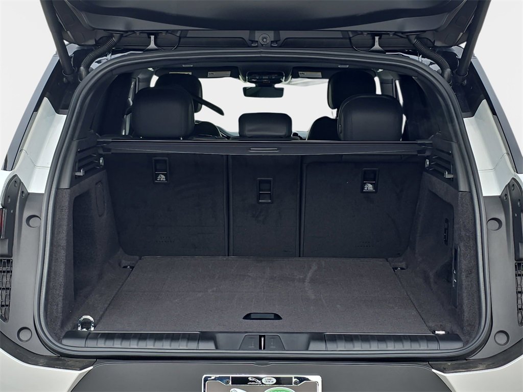 New 2026 Land Rover Range Rover Sport SE image 12