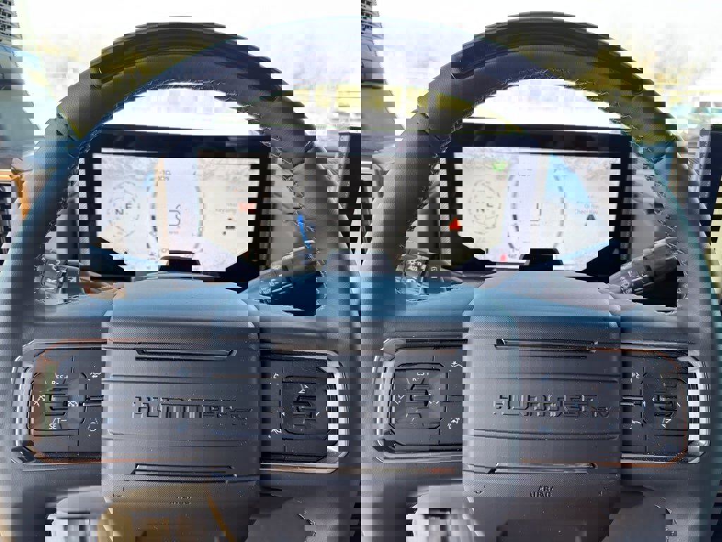 New 2025 GMC Hummer EV 2X image 22